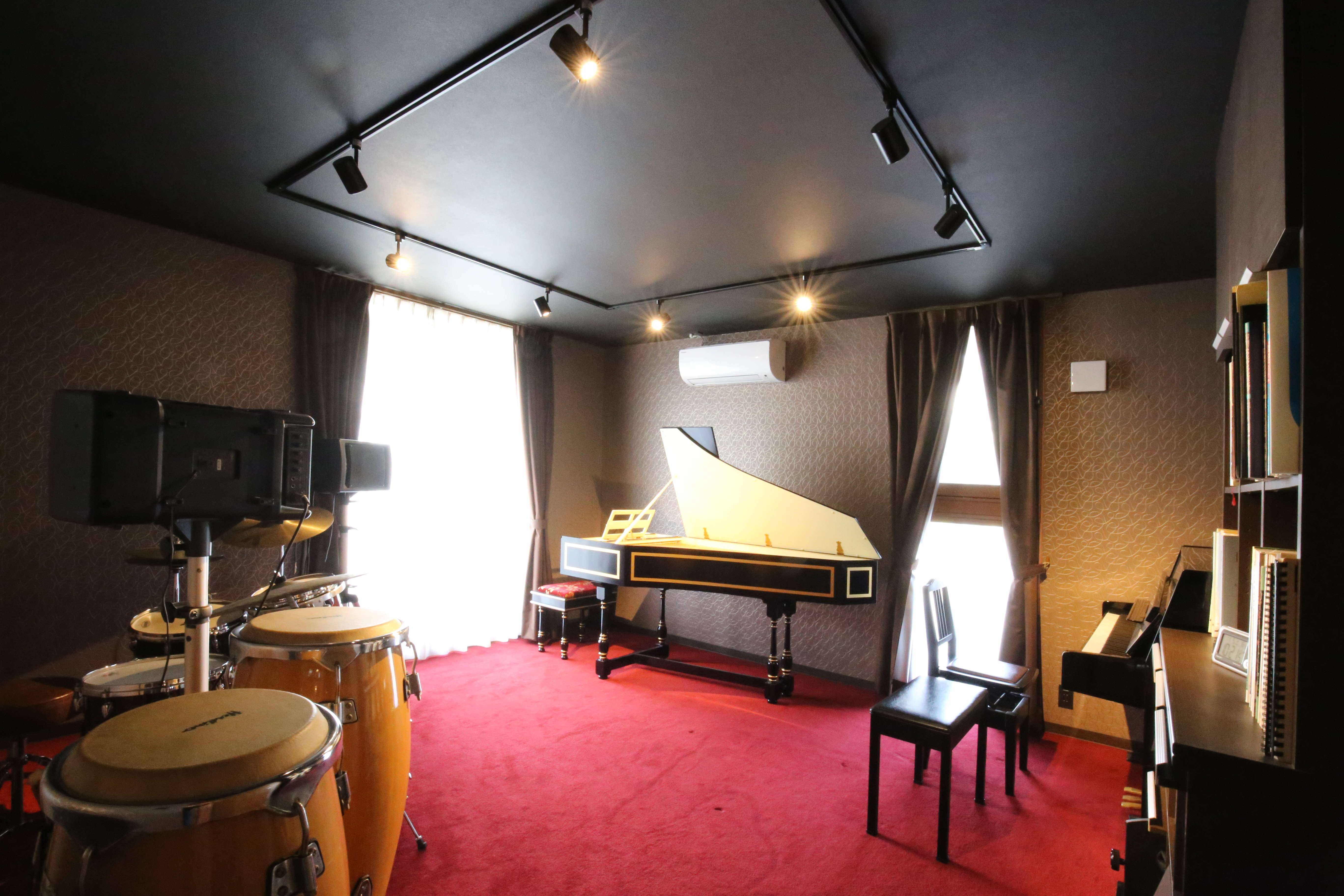 家族でセッションが楽しめる音楽室のある家