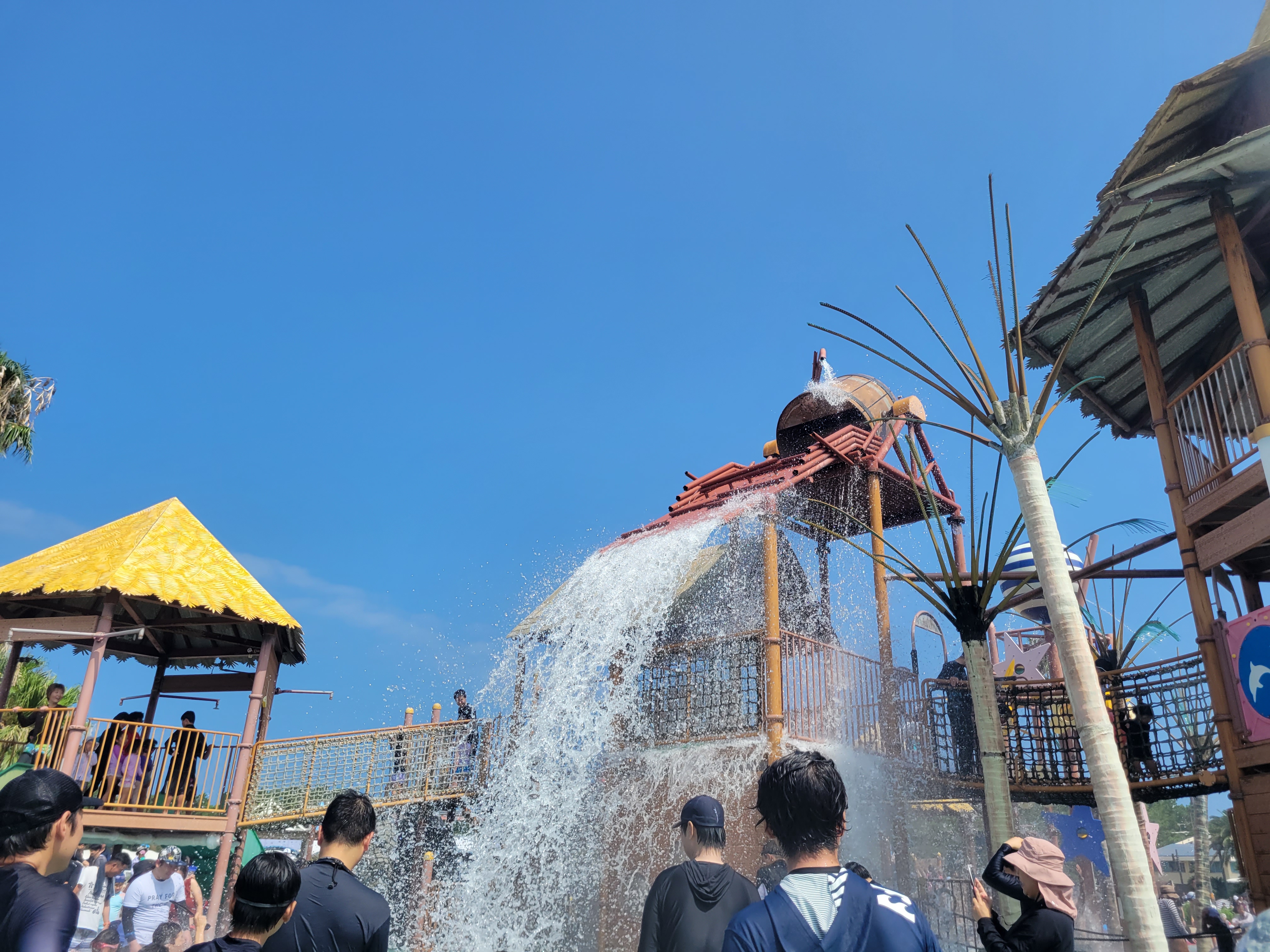 サンシャインプール